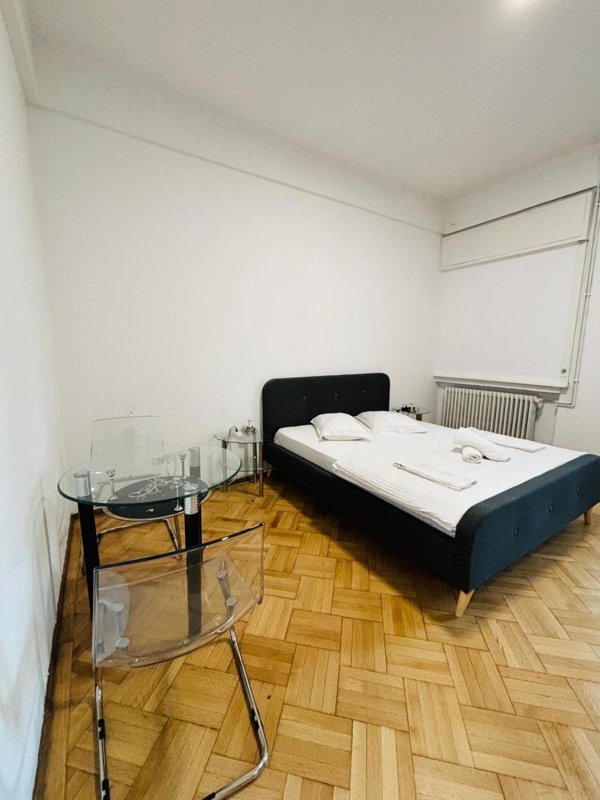 Iancu Apartments Бухарест Экстерьер фото