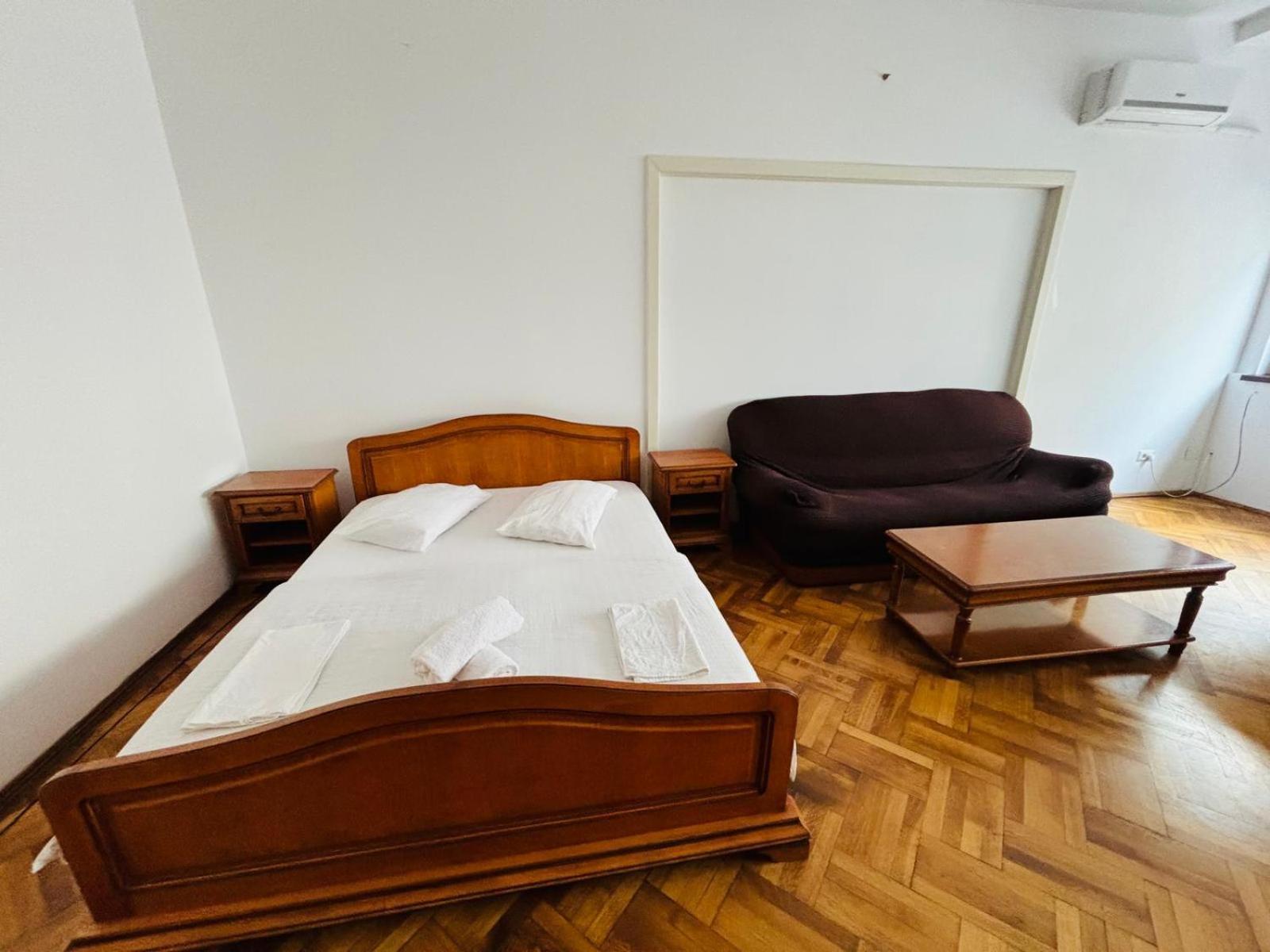 Iancu Apartments Бухарест Экстерьер фото