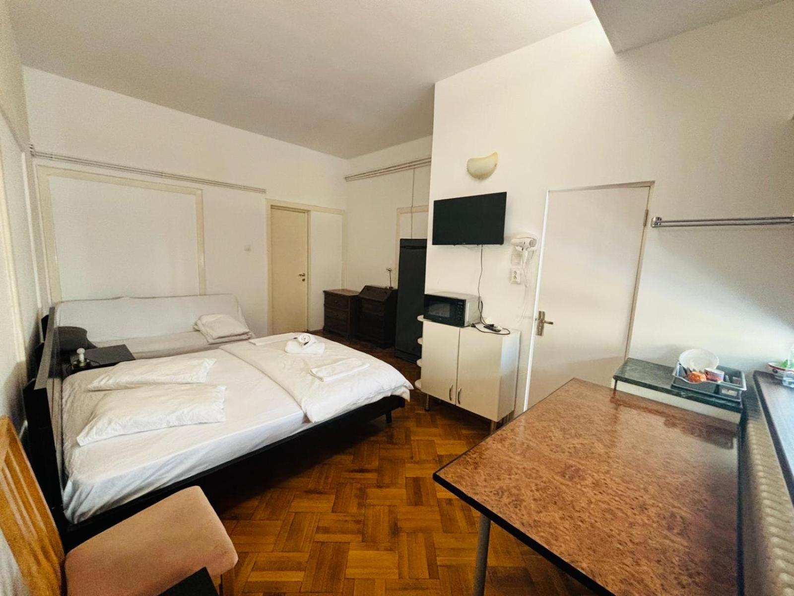 Iancu Apartments Бухарест Экстерьер фото
